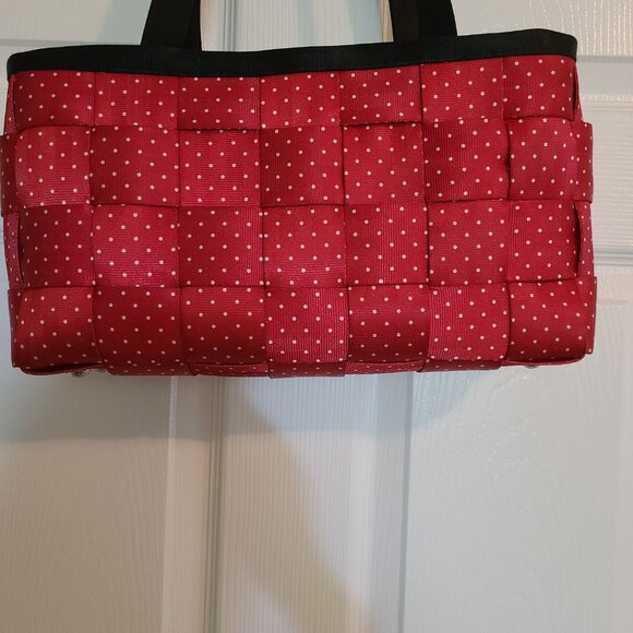 Harveys disney seatbelt tote - Picture 4 of 8